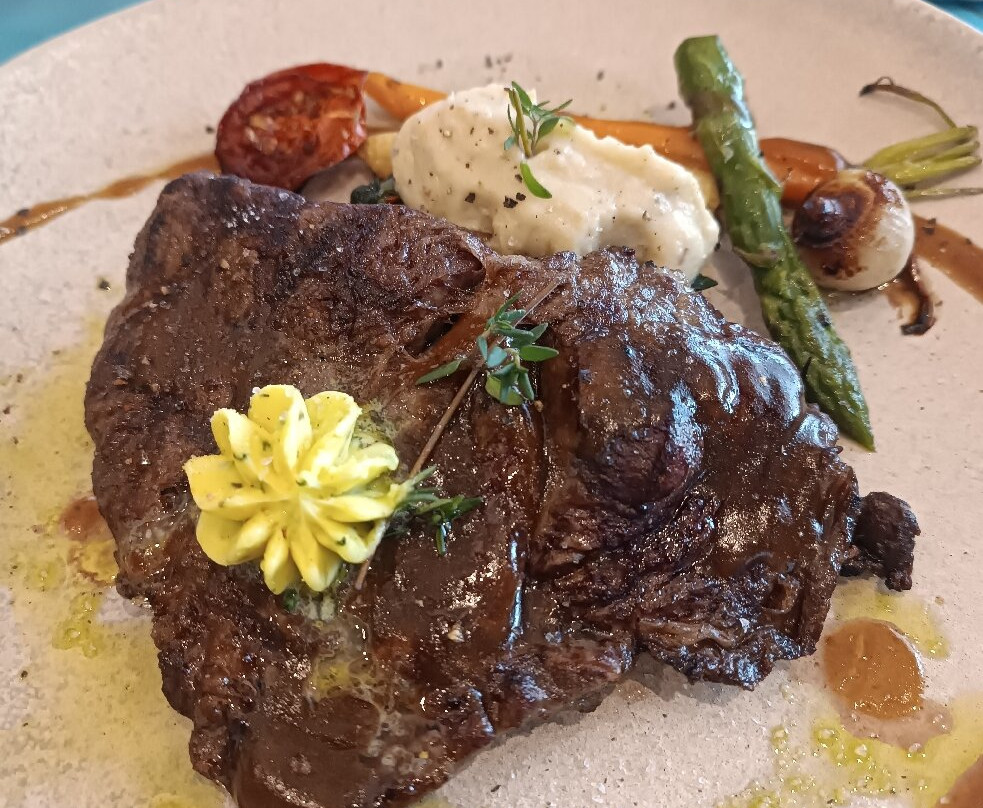 Merit Royal Gardens Hotel & Casino主图