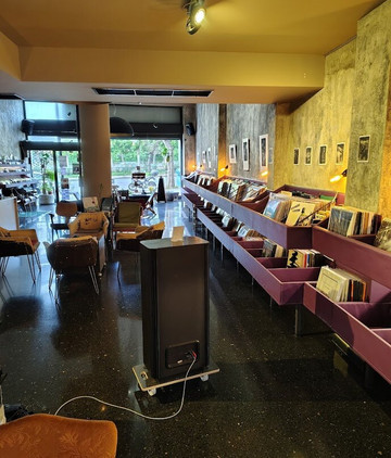 Underflow Record Store & Art Gallery-雅典必去景点