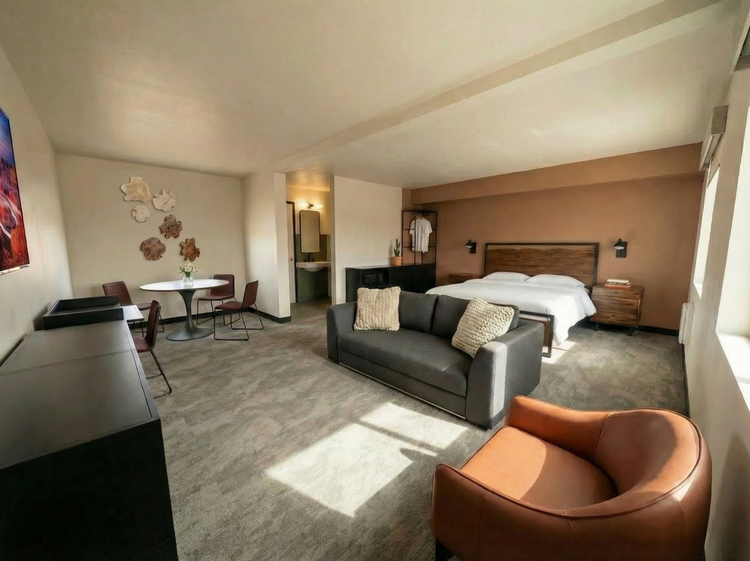 The Outrider Hotel