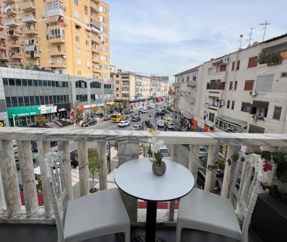 City Center Rooms and Apartments