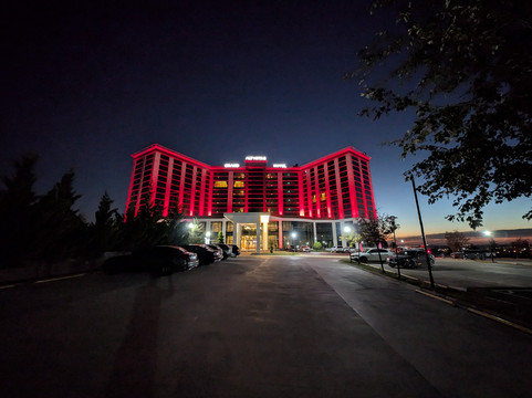 阿尔屯塔斯大酒店主图