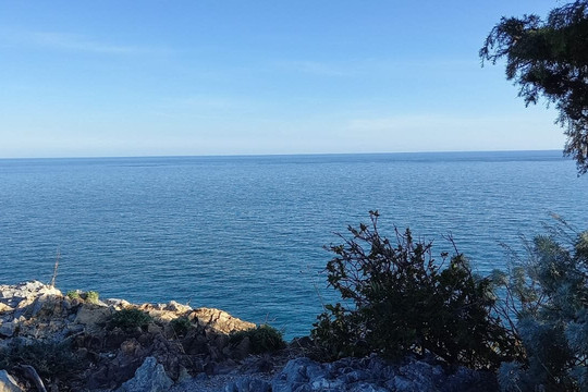 Torre Saracena-Varigotti必去景点