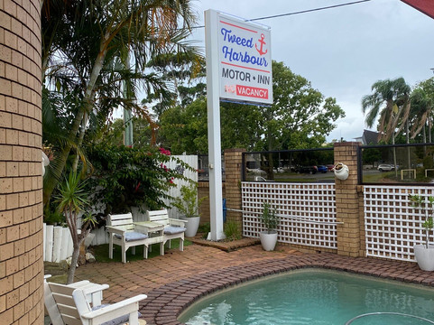 特威德港汽车旅馆主图