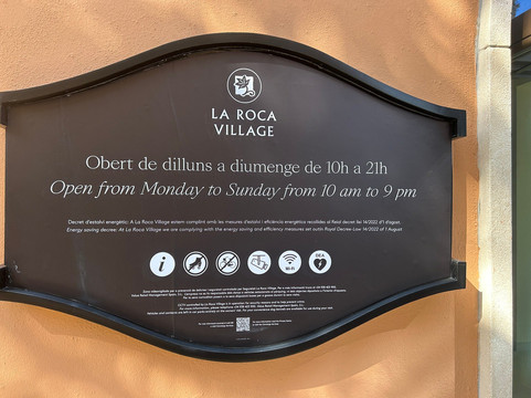 La Roca Village-拉罗卡德尔瓦列斯必去景点