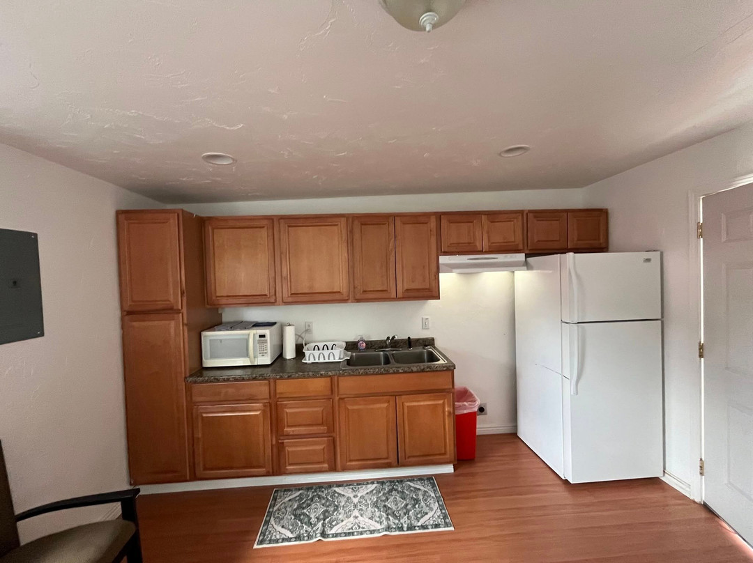 Two Medicine  INN And Resort主图