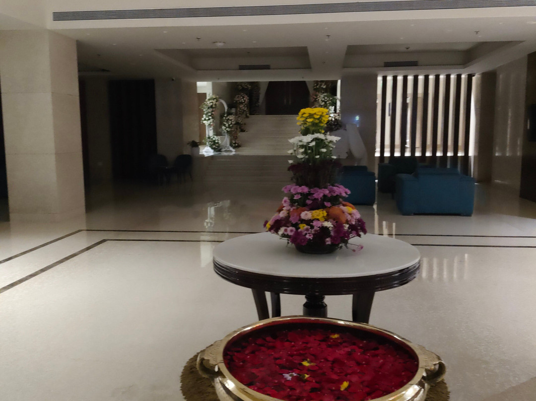 拉特纳穆里宫酒店主图