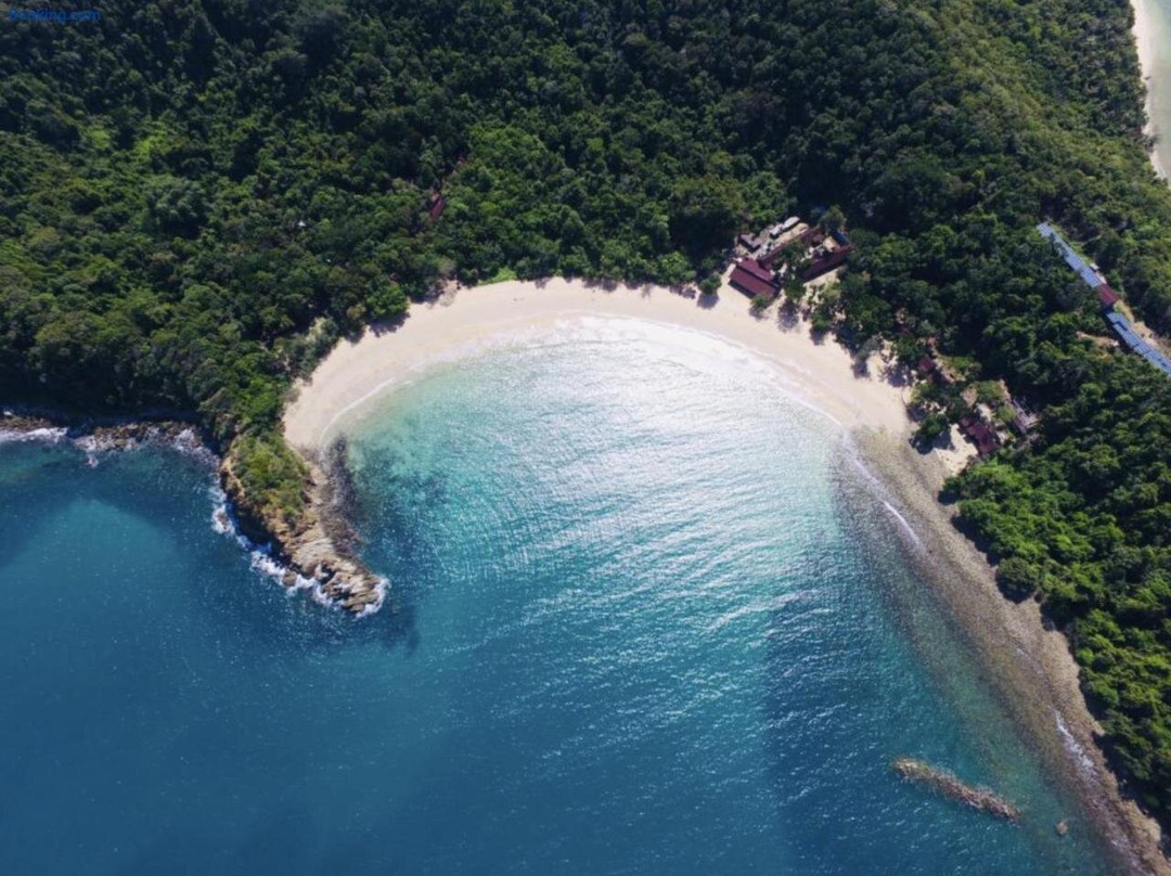 Dolphin Bay Island Resort