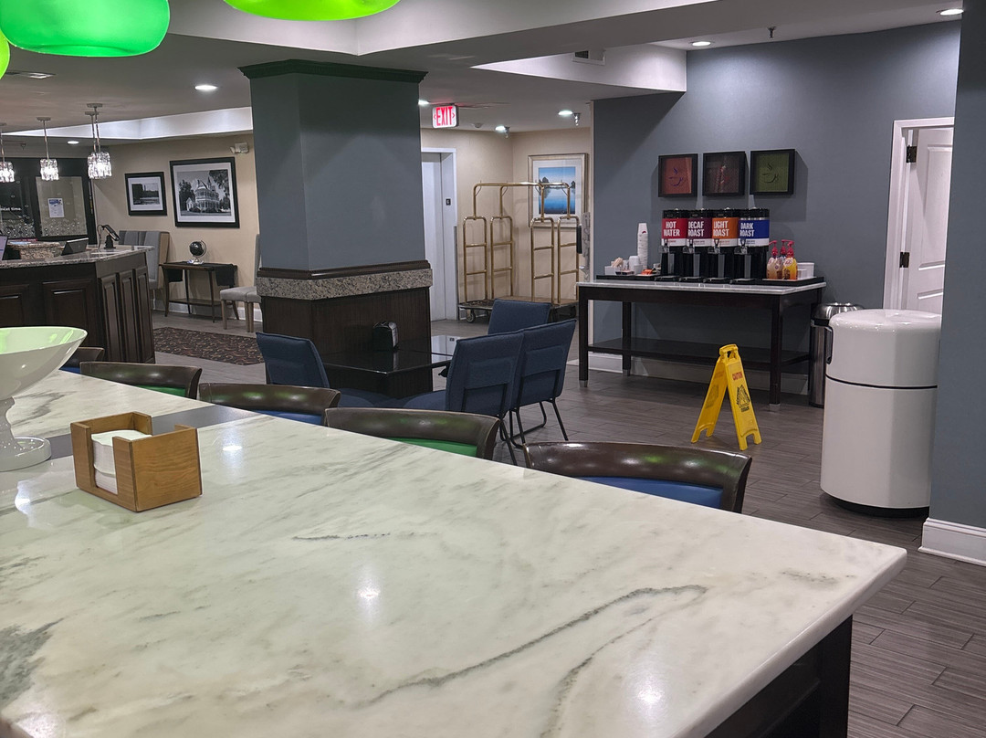 希尔顿欢朋酒店-劳林堡主图