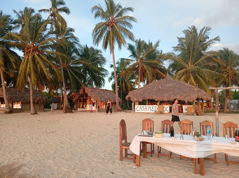 Fun & Boat-诺西贝必去景点