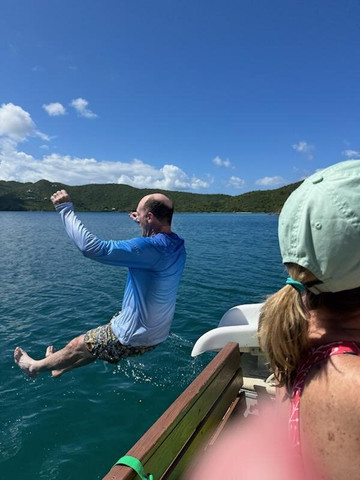 Salty Daze Charters USVI-Coral Bay必去景点