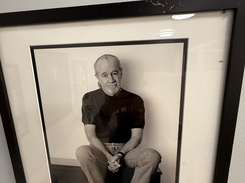 Throckmorton Theater-米尔谷必去景点