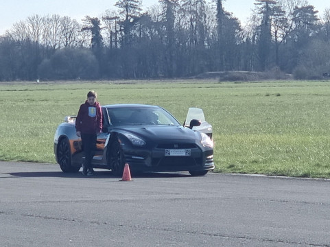 Everyman Driving Experiences-Hoton必去景点