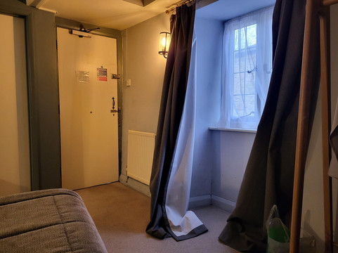 泽西的武器酒店主图