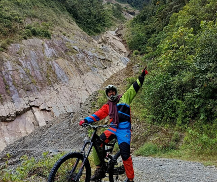 Altitude Travel-拉巴斯必去景点