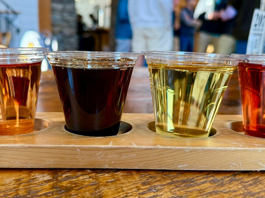 Potter's Craft Cider Tasting Room-夏洛茨维尔必去景点
