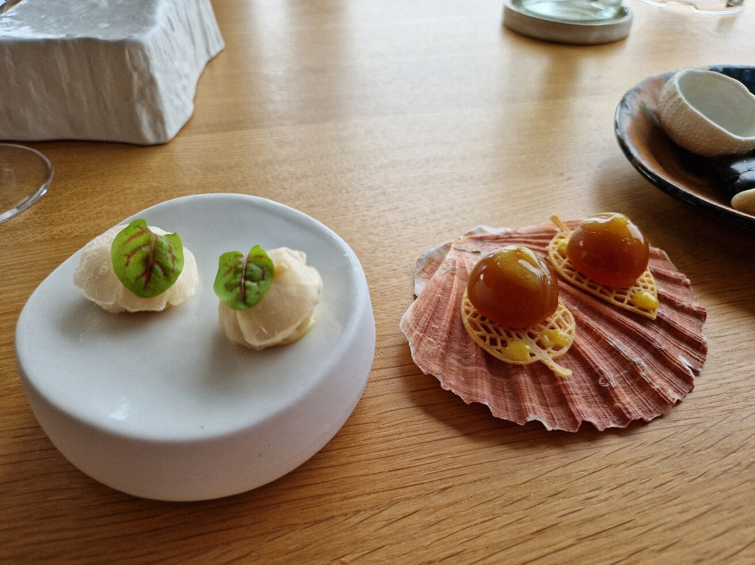 布里桑酒店主图