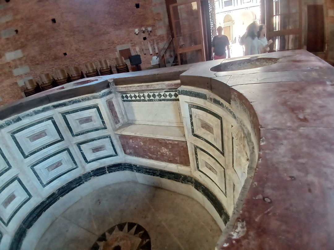San Giovanni in Corte Baptistery-皮斯托亚必去景点