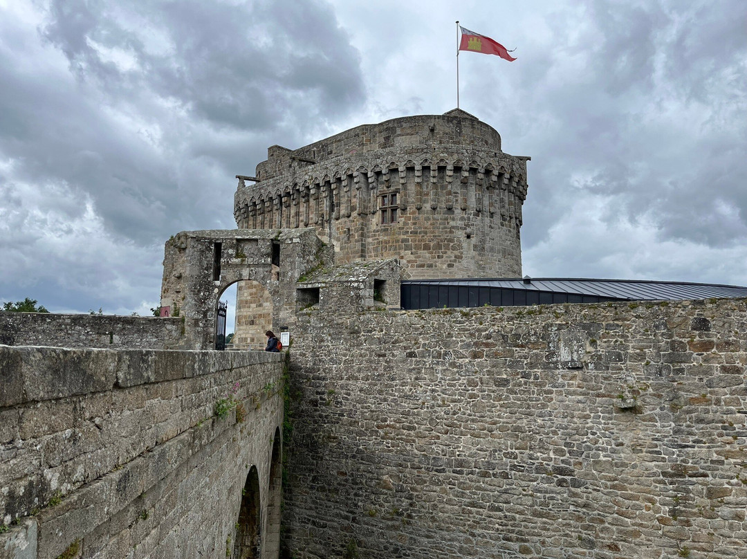 Château de Dinan-迪楠必去景点