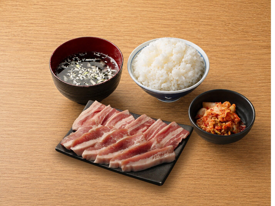 焼肉 東京BeeN 田町店