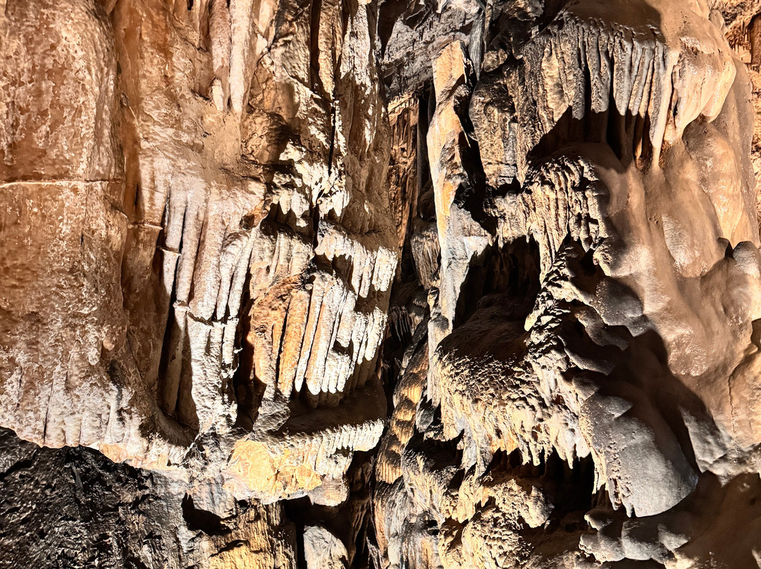 Cave Of Zeus-Anogia必去景点
