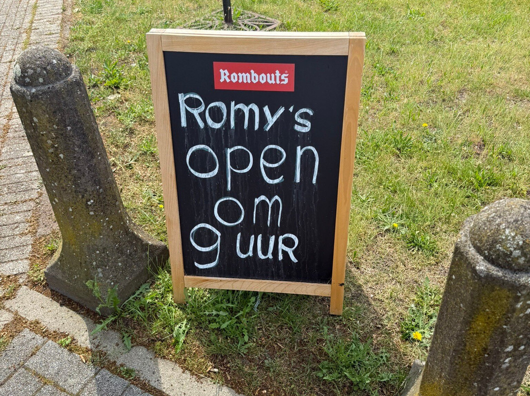 Romy's Coffee & Food