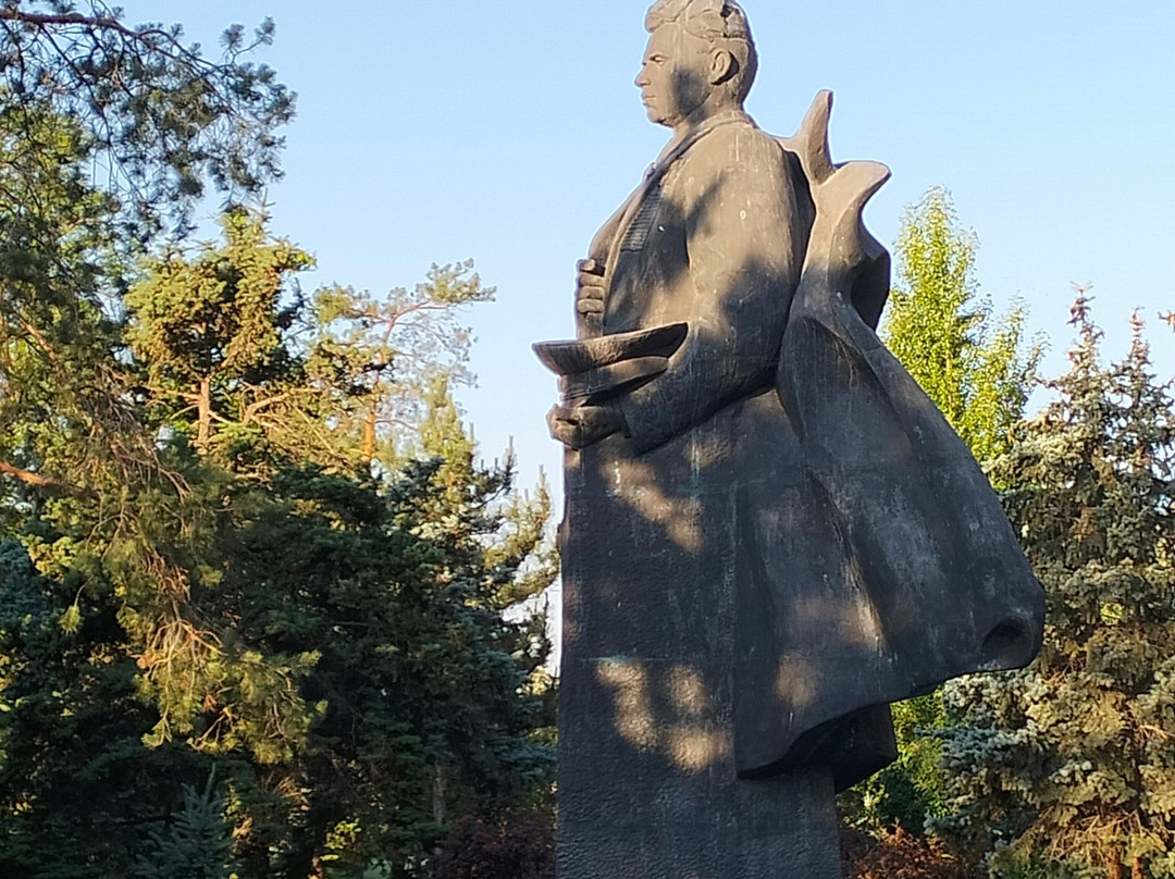 Monument to the Marshal V. Chuikov-伏尔加格勒必去景点