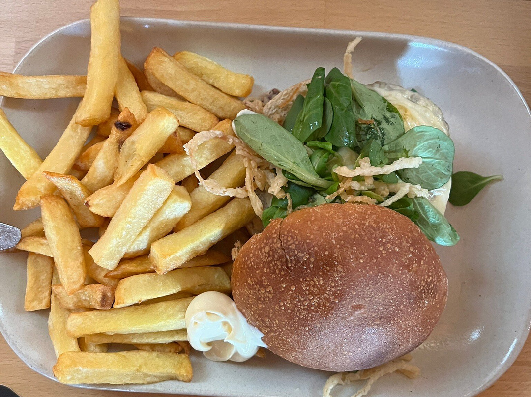Brasserie de Bertinchamps-让布卢必去景点