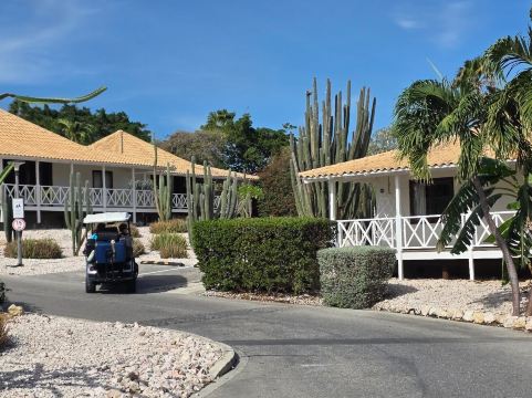 鹦鹉海滩度假酒店-旅行者