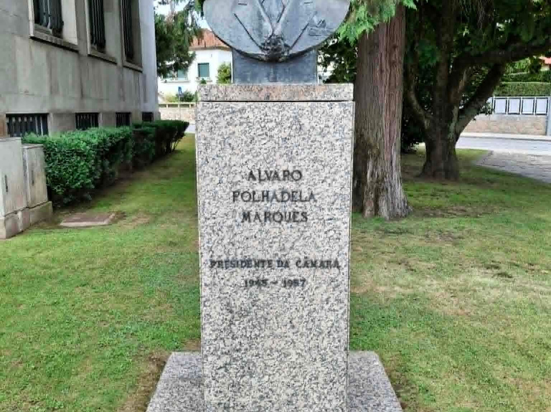 Busto de Álvaro Folhadela Marques
