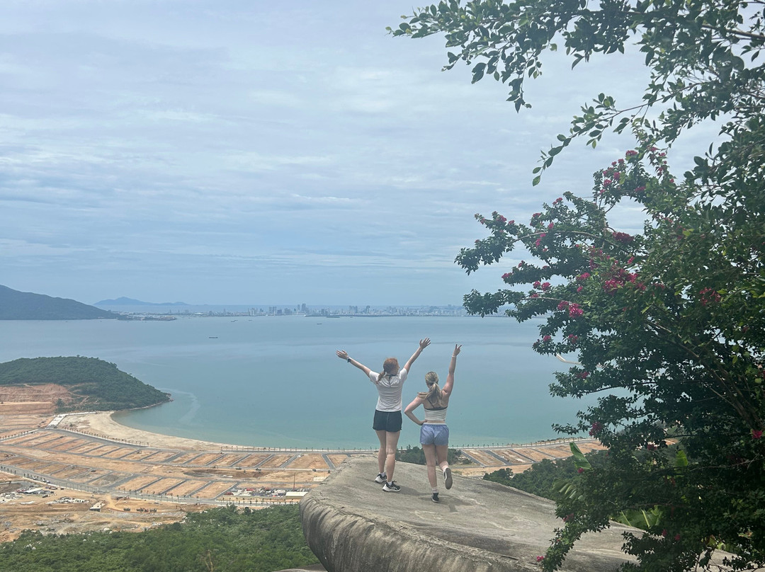 Hai Van Pass Riders-顺化必去景点