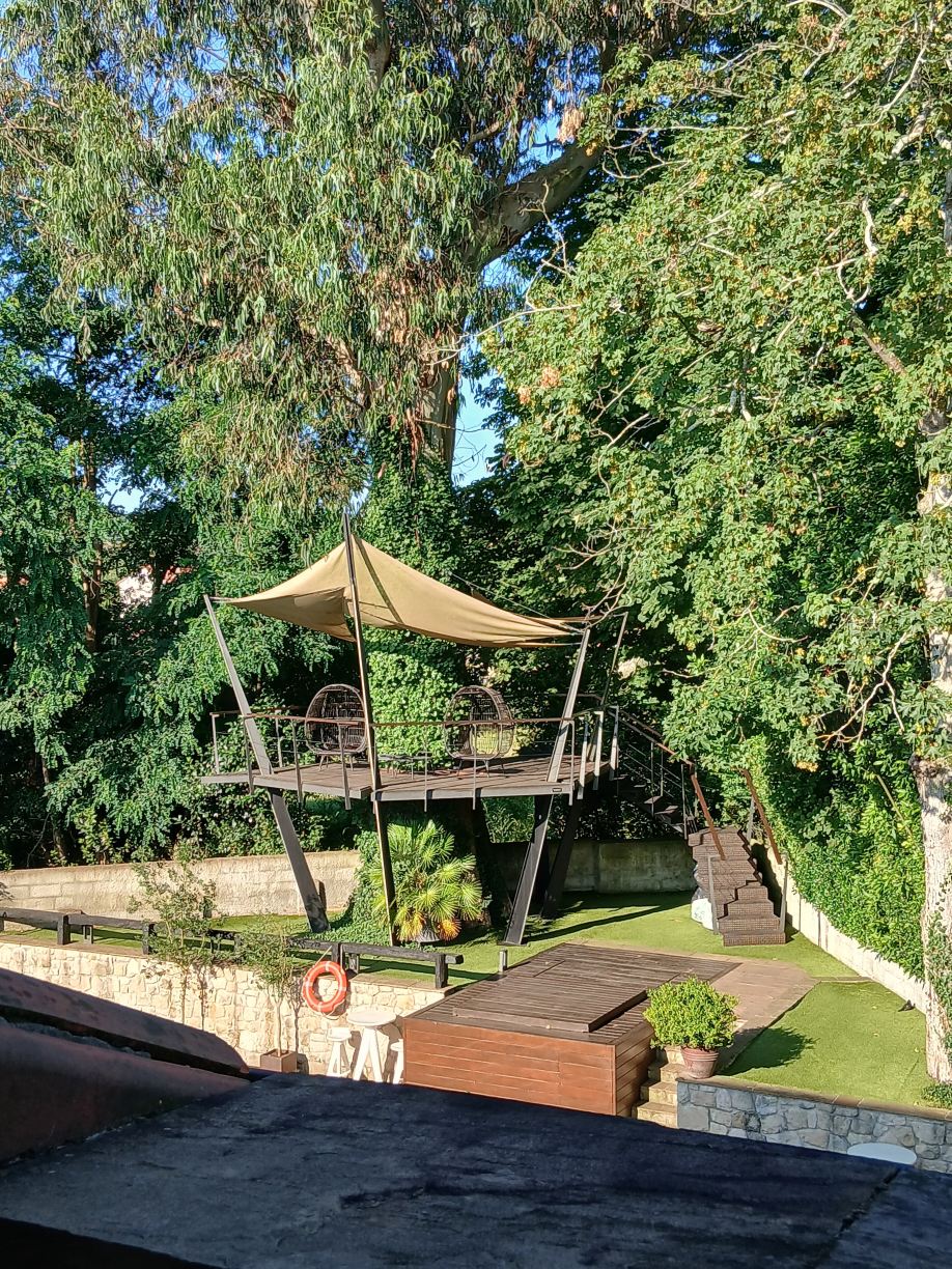 洞穴酒店 - 限成人-旅行者