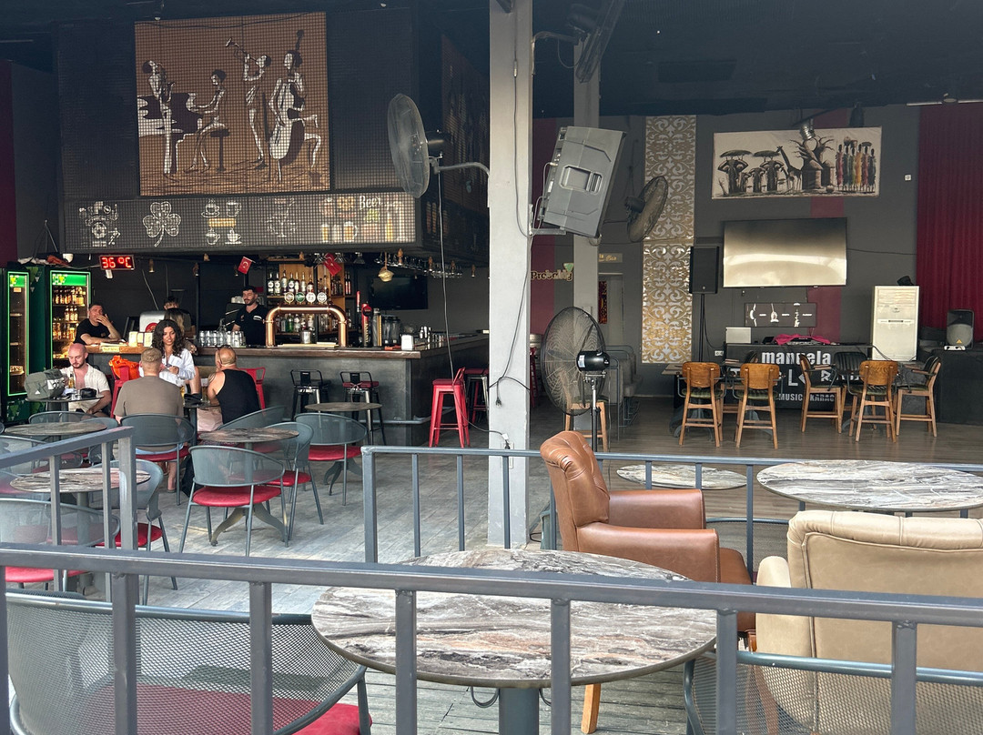 比特兹曼努埃拉酒店主图
