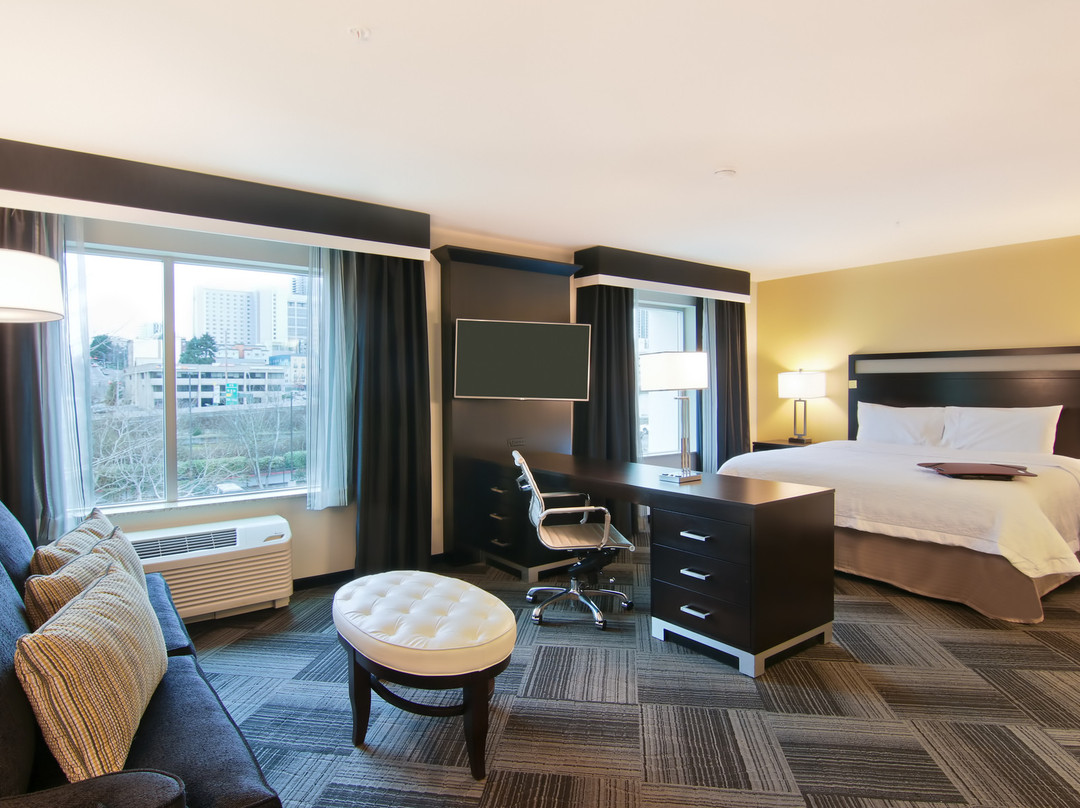 贝尔维尤市中心/西雅图欢朋酒店主图