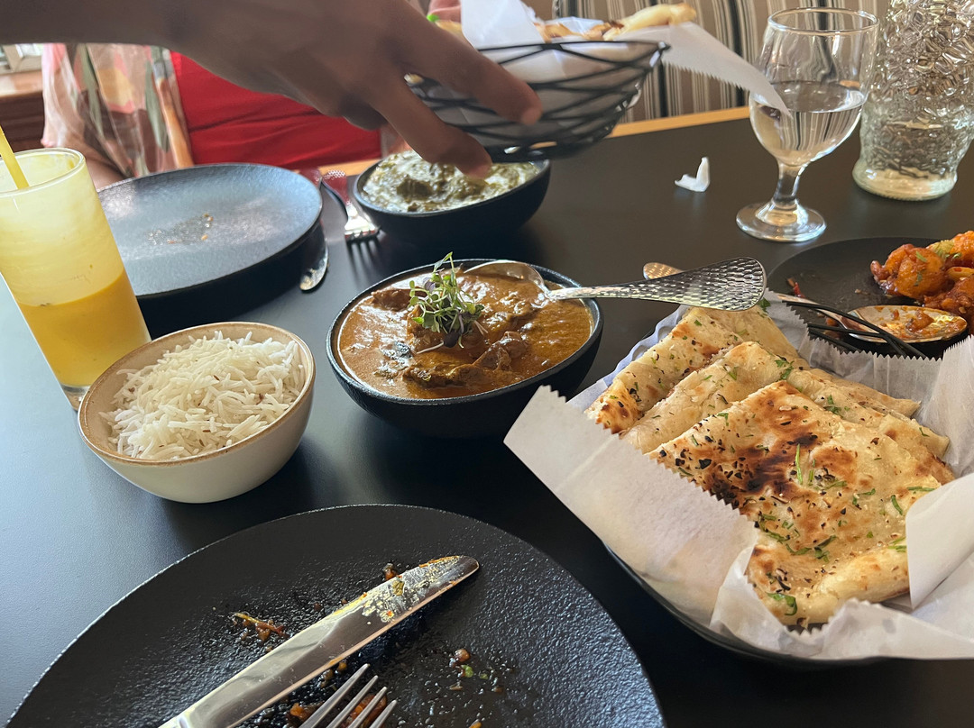Keshar Indian Restaurant And Bar