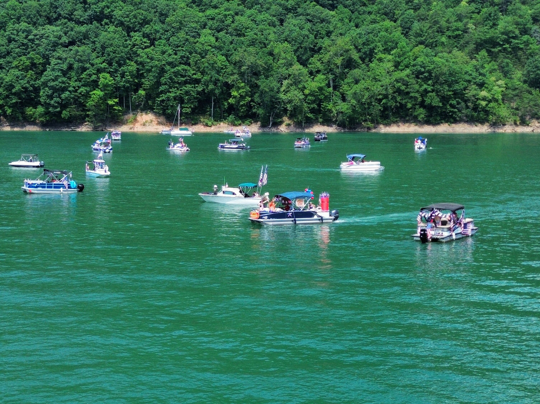 Watauga Lakeshore Resort & Marina-Hampton必去景点