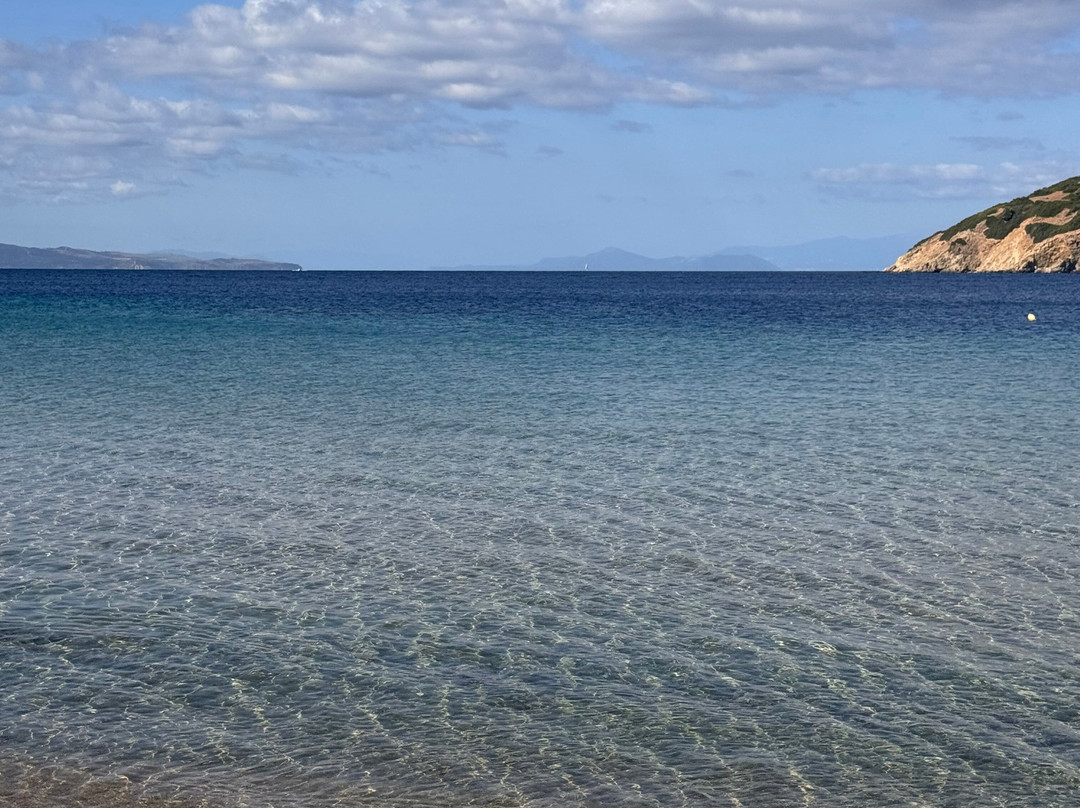 Tsougrias Beach-Tsougrias Island必去景点