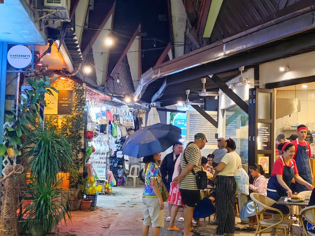 长滩D'Mall购物区-长滩岛必去景点