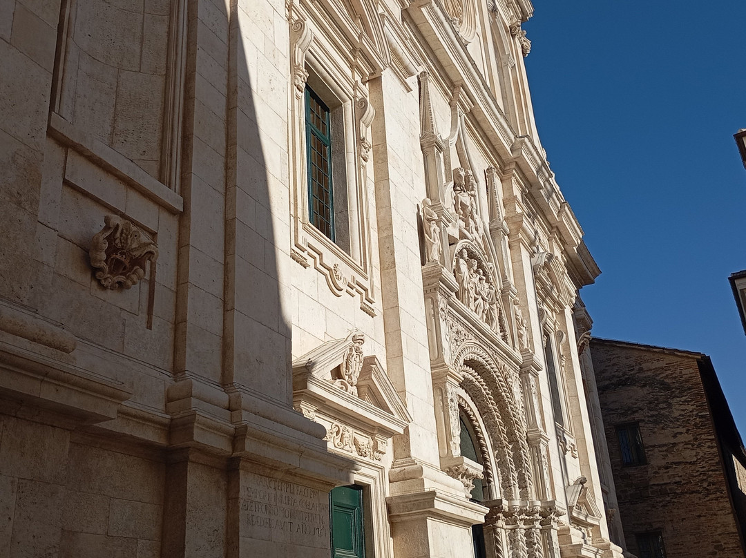 The Basilica of San Nicola a Tolentino-Tolentino必去景点