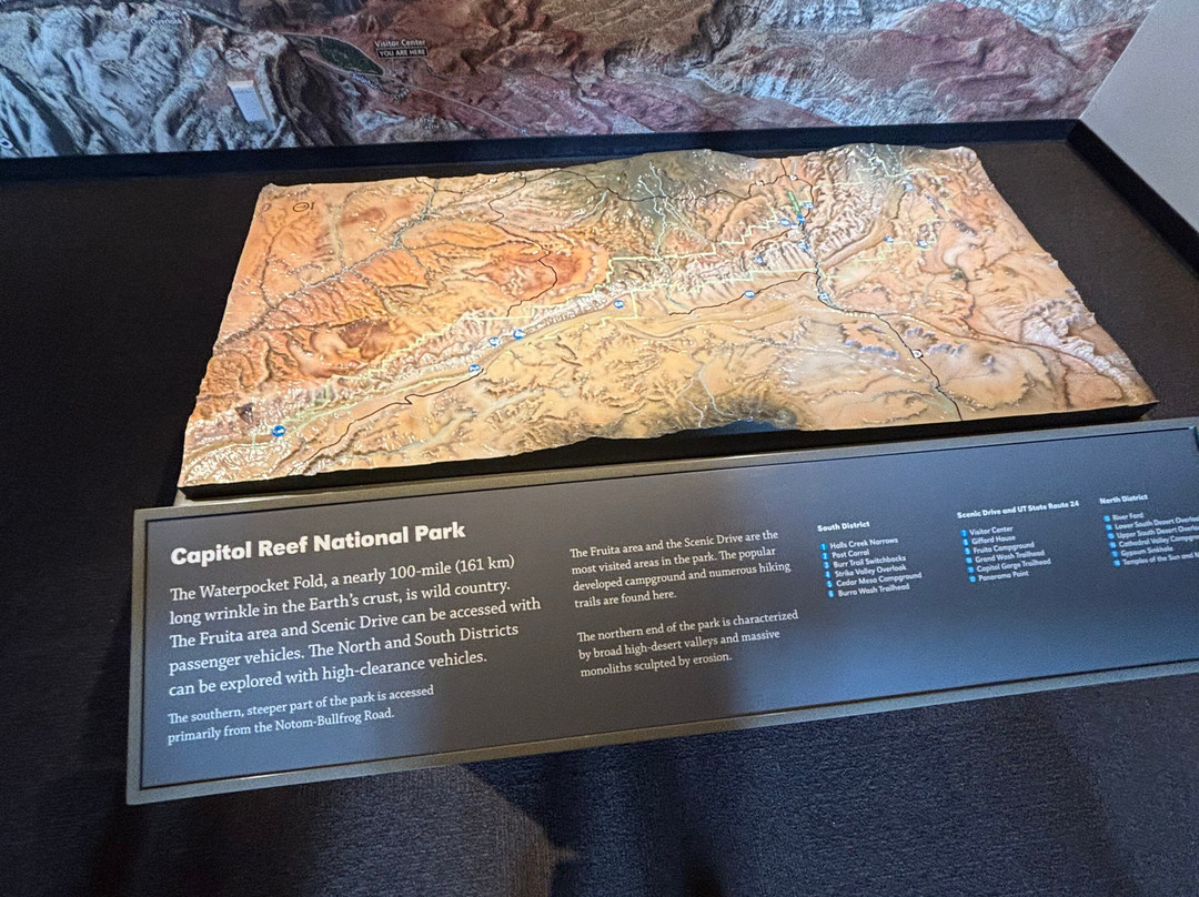 Capitol Reef National Park Visitor Center-圆顶礁国家公园必去景点