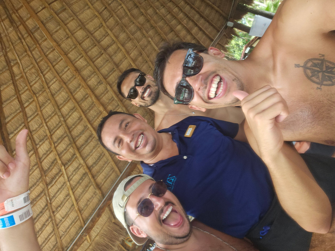 Zaza Yacht & Beach Club