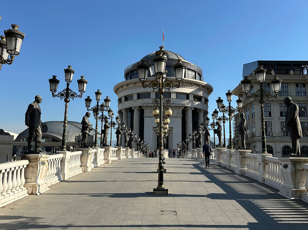 Skopje Art Bridge-斯科普里必去景点