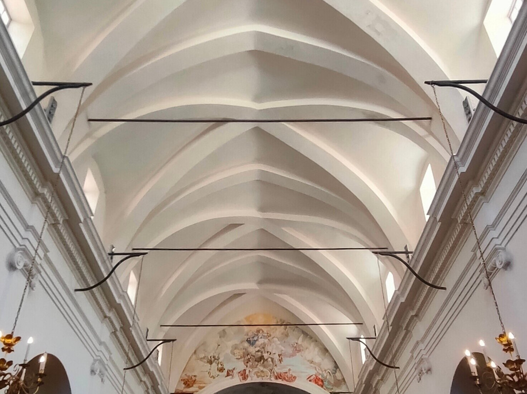 Eglise Sainte Marie Majeure-博尼法乔必去景点
