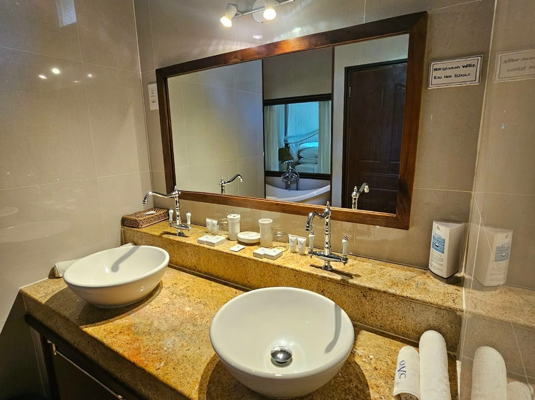 Ocean Village Club (Adults Only)主图