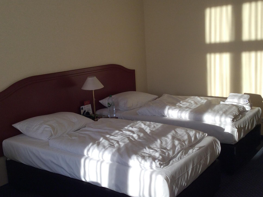 AKZENT Hotel Am Goldenen Strauss