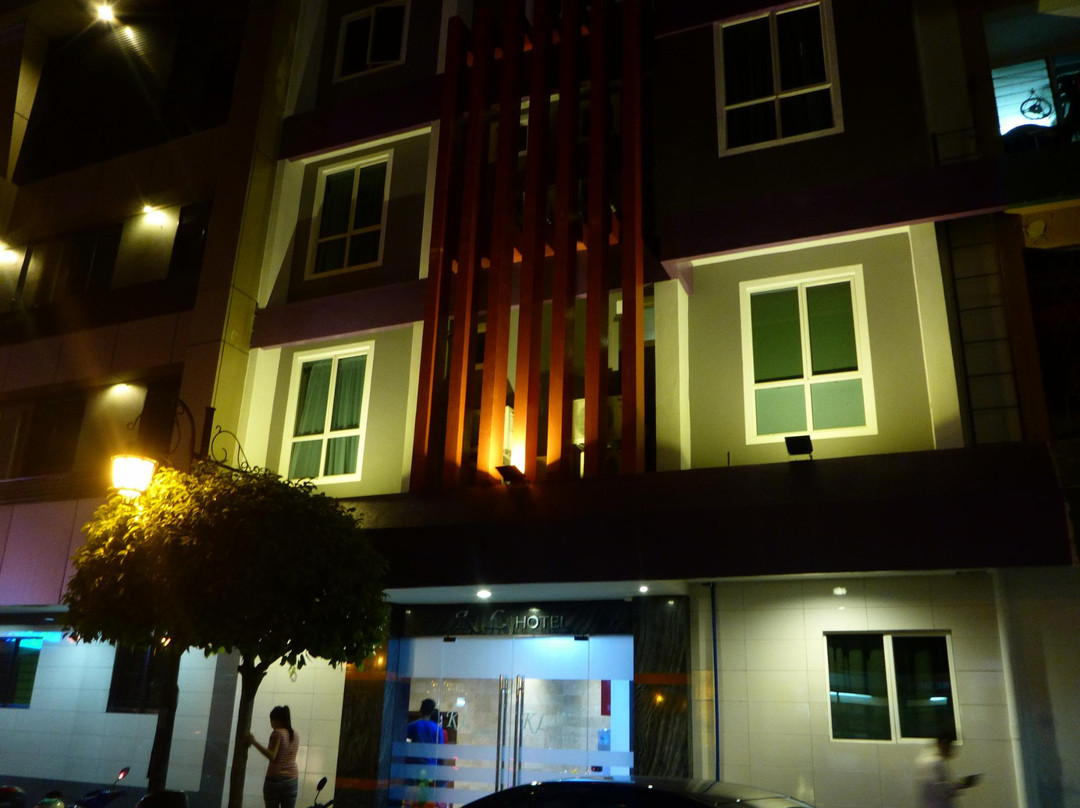 纳闽酒店住宿-KL Hotel