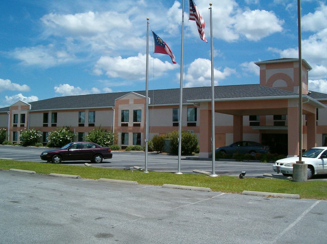 Baxley酒店住宿-巴克斯利基韦斯特酒店