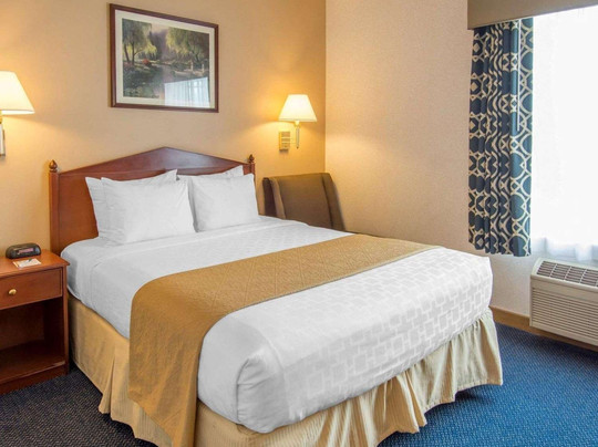 Quality Inn & Suites Liberty Lake - Spokane Valley主图