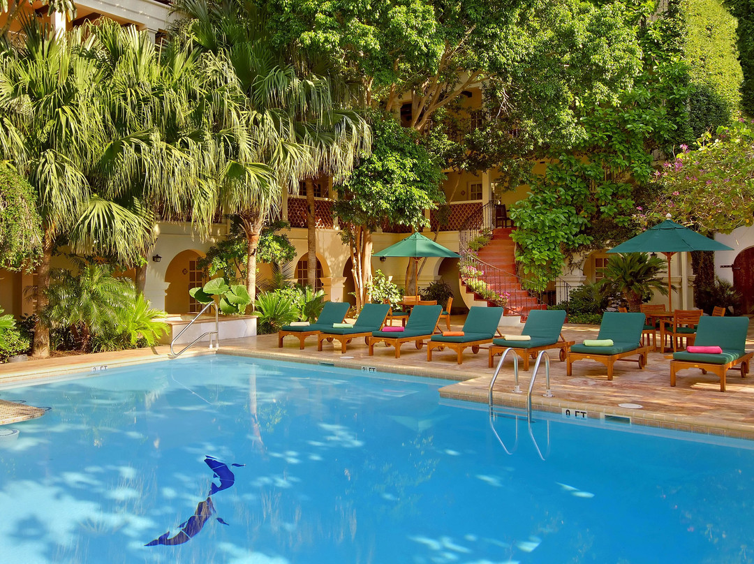 拉波萨达酒店主图