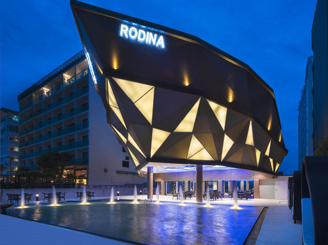Rodina Beach Hotel