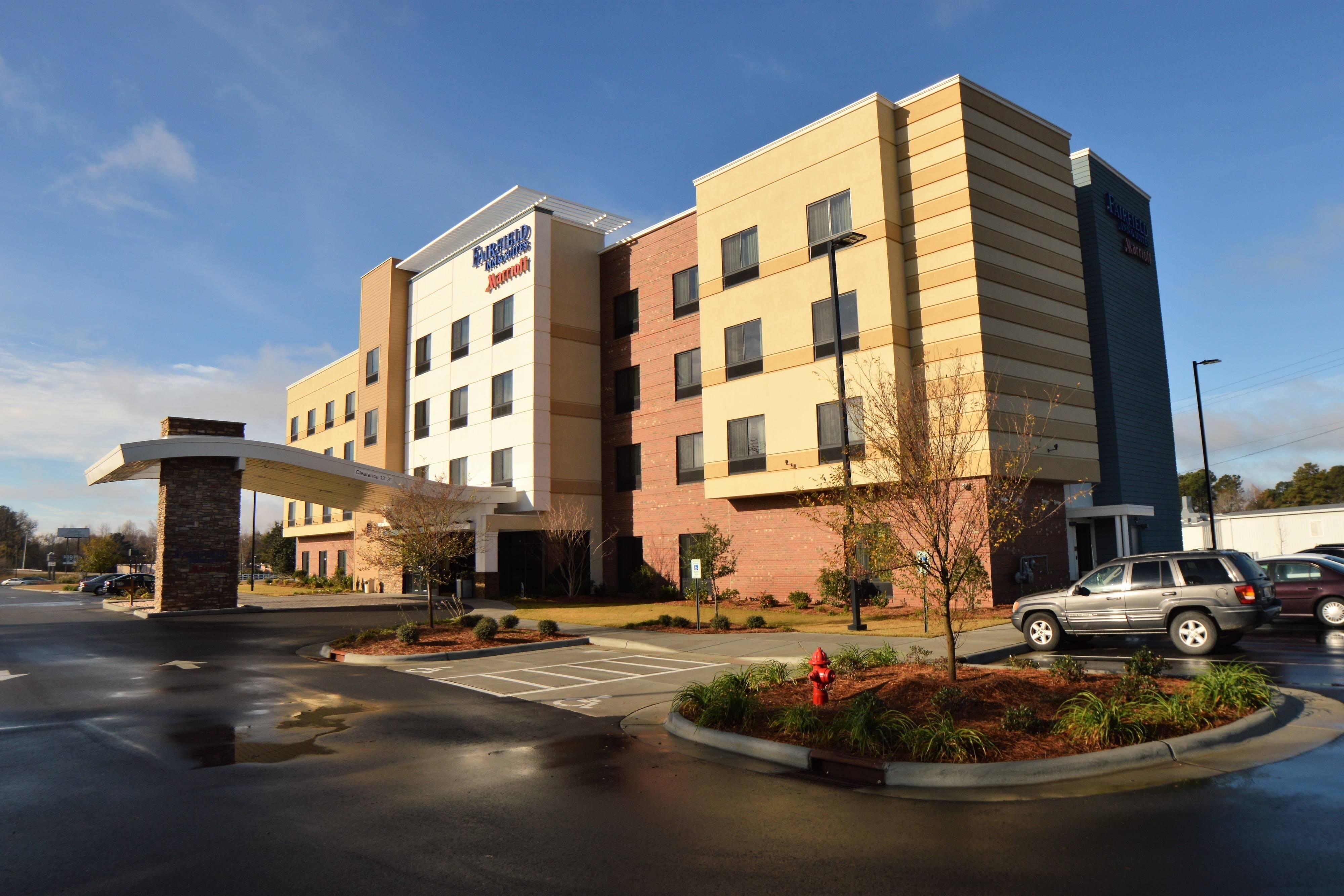 Fairfield by Marriott Inn & Suites Dunn I-95-官方